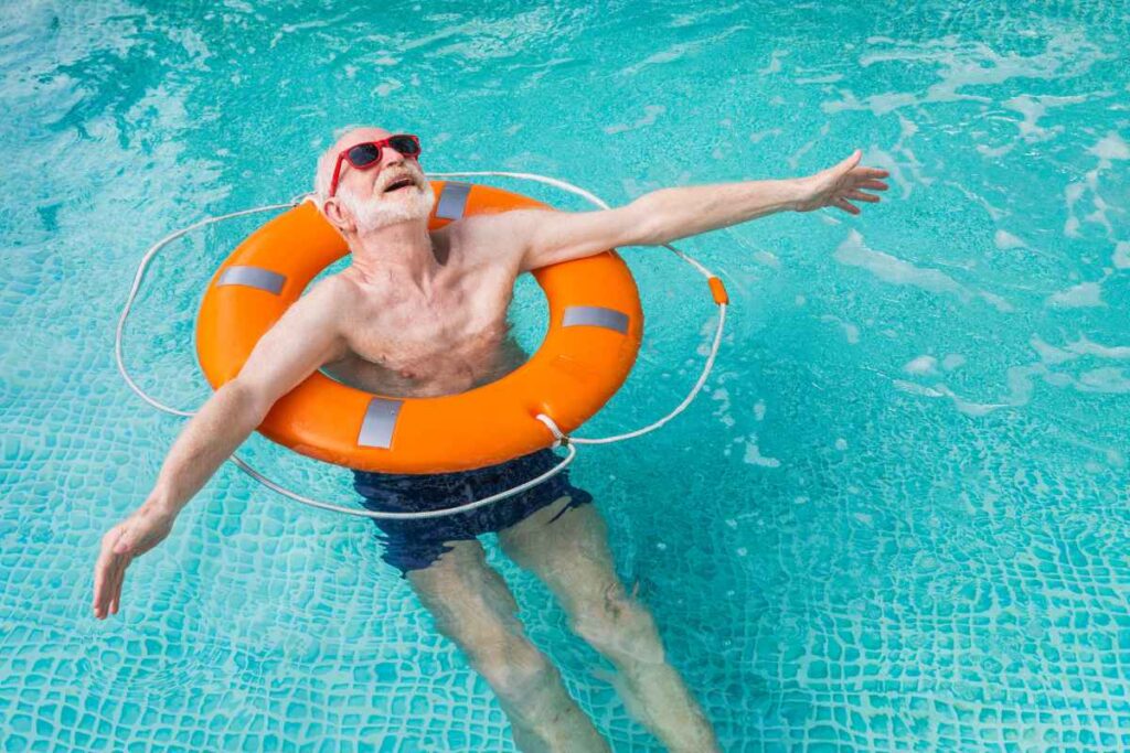 シニアが水泳を選ぶべき理由10選